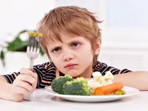 تغذیه کودک اوتیسم